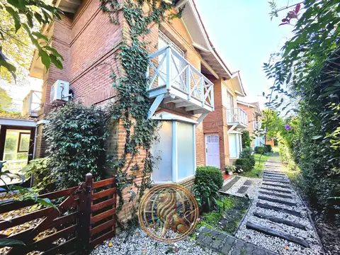 Depto Tipo Casa en Venta de 3 ambientes