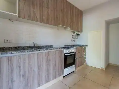 Depto Tipo Casa en Venta de 5 ambientes