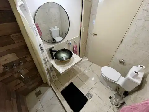 Depto Tipo Casa 4 ambientes con 2 baños