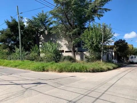 Almafuete esquina Libertad - Belen De Escobar