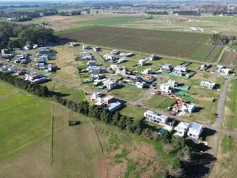 Terreno En Venta Barrio Cerrado Brisanova Pueblo Esther | Etapa 1 Consolidada