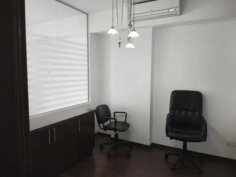 Alquiler comercial  piso completo Av Congreso  al 2100