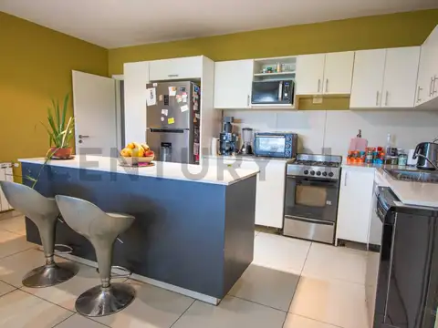 Caamaño 1100, Piso 0