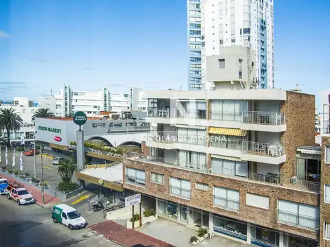 Departamento en Venta en Península, USD 167.000
