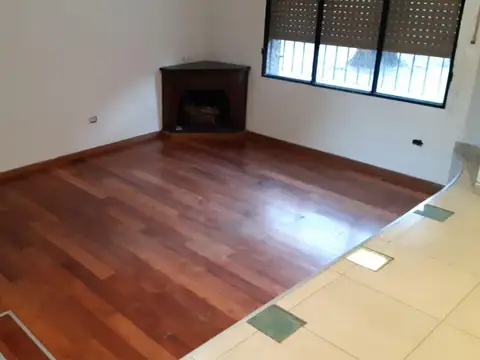 Terreno en Venta 30  mts Fondo