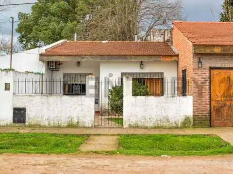 Casa en Venta en Centro  - Moreno, USD 65.000