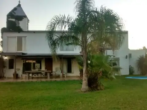 Excelente oportunidad de inversión turística en zona Lago de Salto Grande.