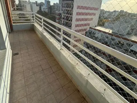 VENTA DE DEPARTAMENTO 3 AMBIENTES CON COCHERA EN VILLA URQUIZA, CAPITAL FEDERAL