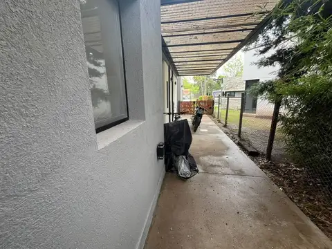 Casa en Venta con 8 cocheras