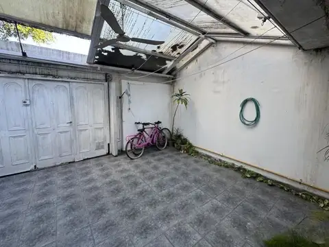 Depto Tipo Casa en Venta de 4 ambientes