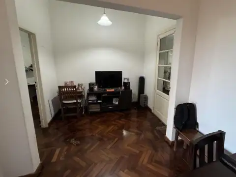 Depto Tipo Casa en Venta en Liniers, USD 140.000