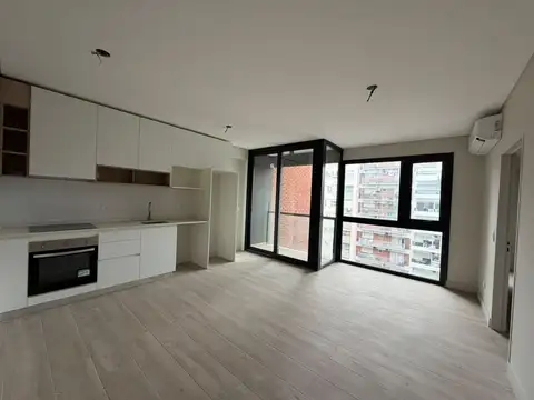 Avenida Álvarez Thomas 2800