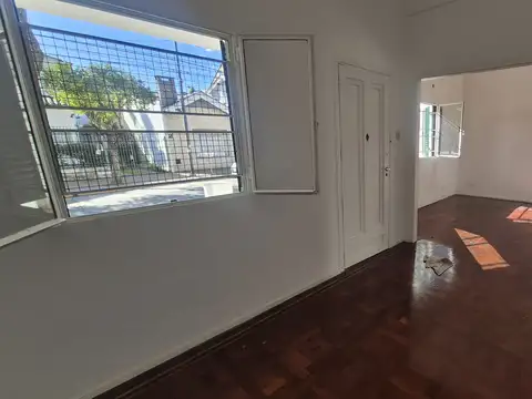 Casa en Alquiler en Olivos Maipú/Uzal, $ 1.900.000