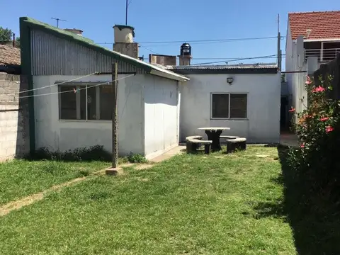 P.H. DE 3 AMB. INTERNO PASILLO PROPIO Y FONDO LIBRE, APTA CREDITO 