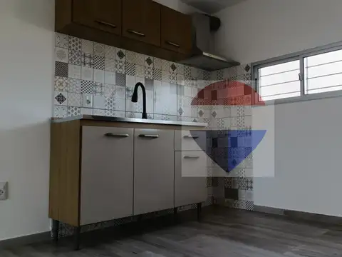 Casa 2 ambientes con 1 baño