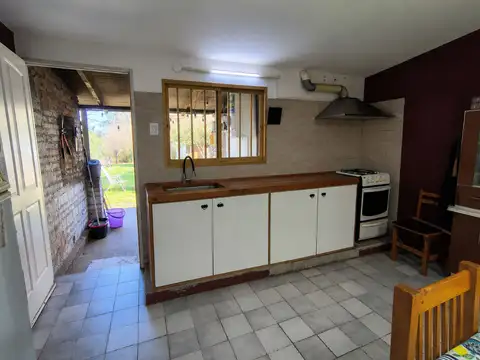 Venta casa 3 dorm Villa Gral. Belgrano centro Cba.