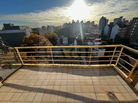 Salguero 2200 , Piso 8