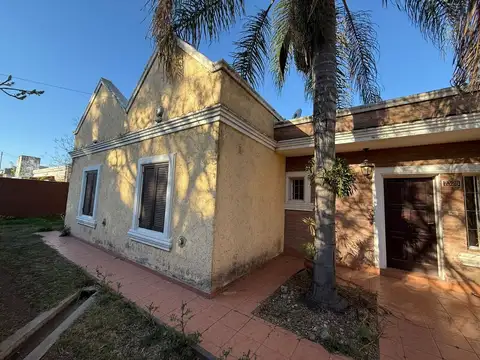 Casa en Venta en Rivera Indarte, USD 200.000