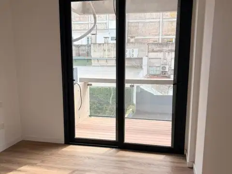 Casa en Alquiler en Zarate, $ 800.000