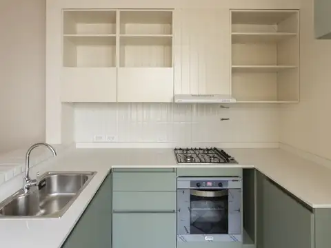 Depto Tipo Casa en Venta al Este