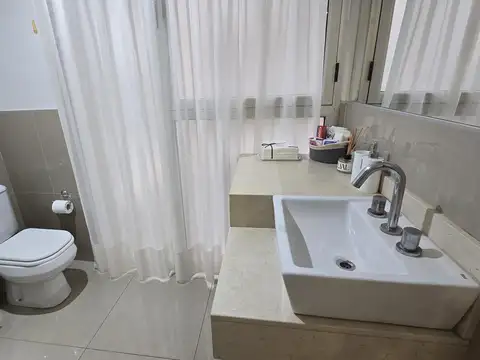 TEMPORADA 24-25. MONOAMBIENTE. COCHERA. ZONA GUEMES