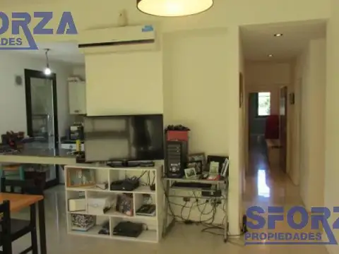 Departamento en Venta en Villa de Mayo, USD 200.000