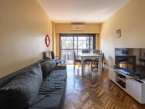 Venta Departamento 4 ambientes en Paternal