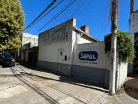 Galpon en Venta 34,04  mts Frente