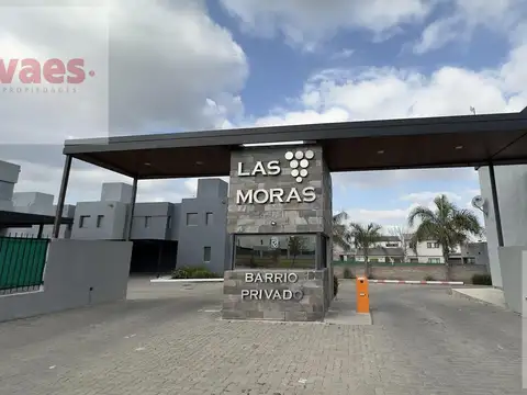 Casa de 3 dormitorios en alquiler en Housing cerrado Las Moras - Valle Escondido