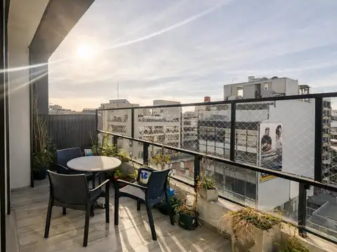 VENTA / Avenida Cordoba 6070 Piso 8 / Departamento Duplex / 4 ambientes / Chacarita