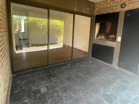 Departamento en Alquiler con 1 cocheras