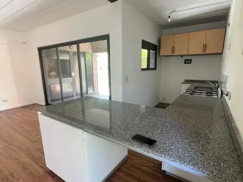 Departamento en alquiler en Apart Del Pinazo Pilar