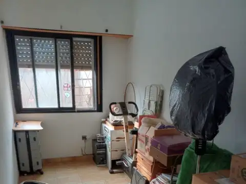 Depto Tipo Casa en Venta en Liniers, USD 185.000