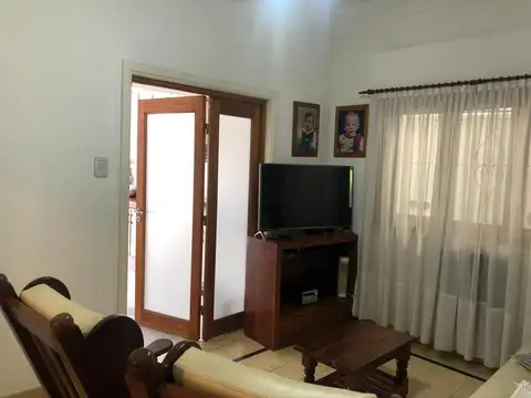 Casa en Venta con 8 cocheras