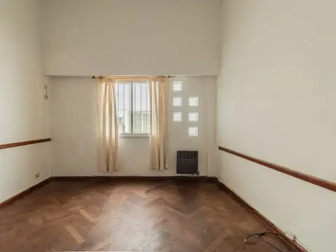 Avenida Rivadavia 4400 , Piso 0