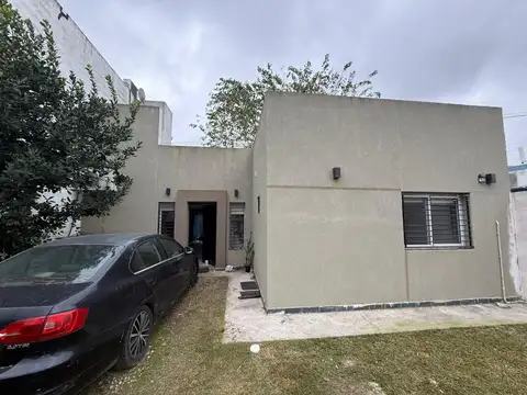 Casa en Venta en Villa Elvira, USD 48.000
