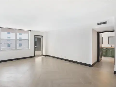 Departamento 2 ambientes con 2 baños