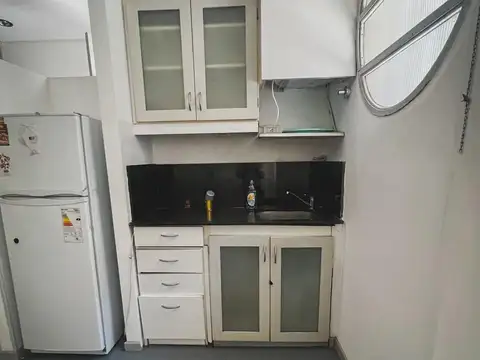 Paraguay 2500, Piso PB