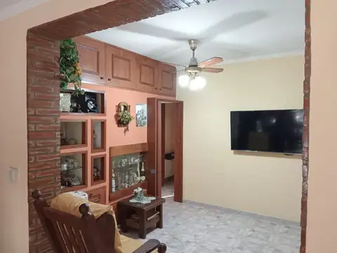 William C. Morris 2600