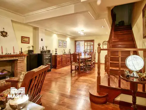 Casa en Venta con 1 cochera