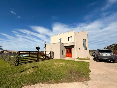 Casa en Venta de 4 dormitorios