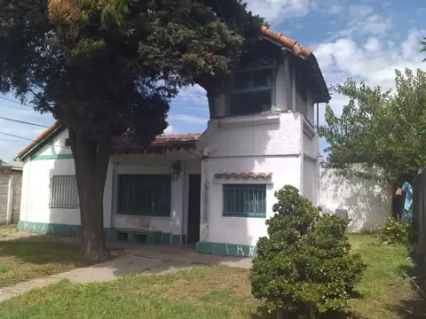 Casa en venta en Burzaco