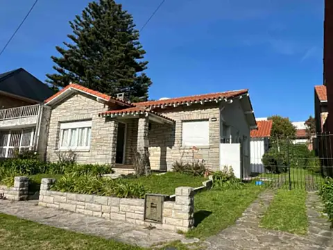 CHALET EXCELENTE UBICACION