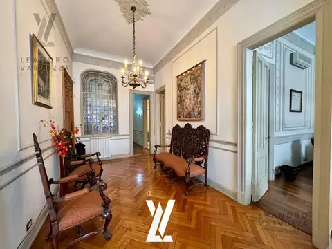 Departamento en Venta de 5 dormitorios