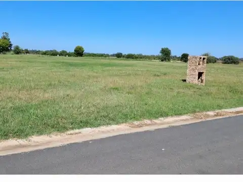 PINARES CUNTRY CLUB-RUTA 192,PINARES COUNTRY CLUB,EXALTACION DE LA CRUZ