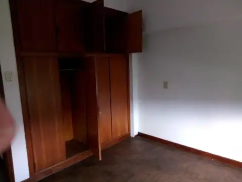 Departamento en Alquiler en Adrogue, $ 1.000.000