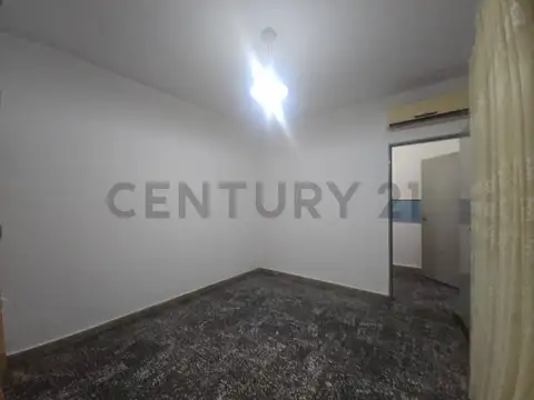 CASA 3DOR + UN DEPTO. 1 DOR - YOFRE NORTE