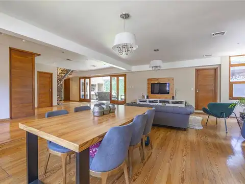 Casa en Venta de 4 dormitorios