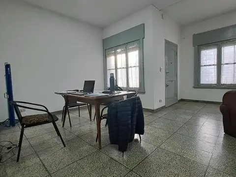 Oficina en Alquiler 35 años