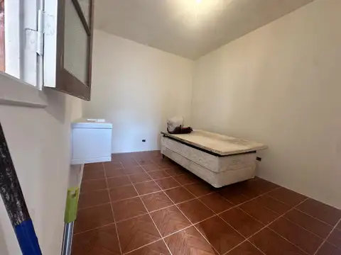 Depto Tipo Casa en Venta 40 años